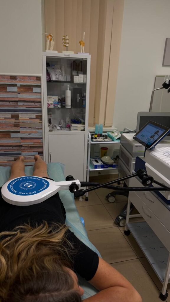 Апаратна магнітотерапія колінного суглоба в Одесі